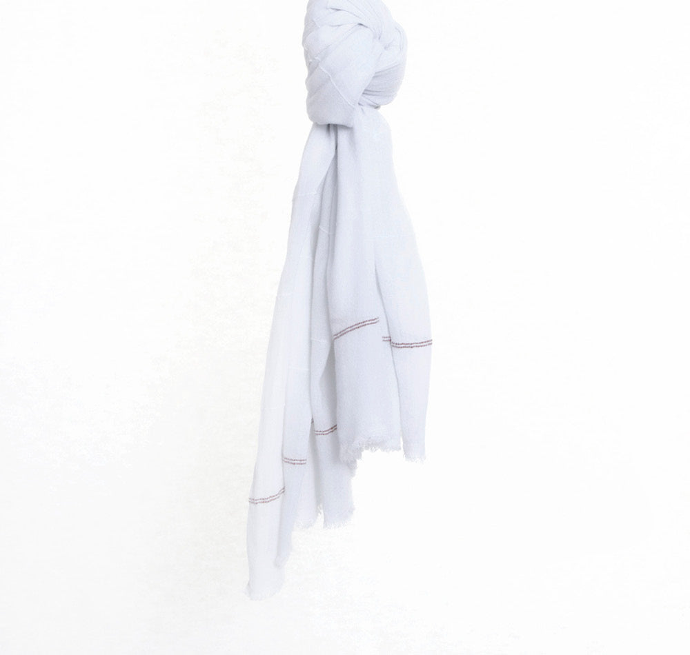 Insect-repellent wrap shawl Camellia Shoo for Good White Cloud