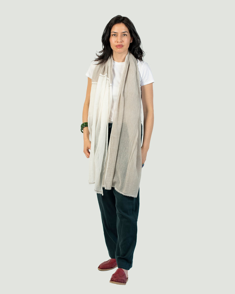 Insect repellent scarf lightweight Gardenia in tan and white