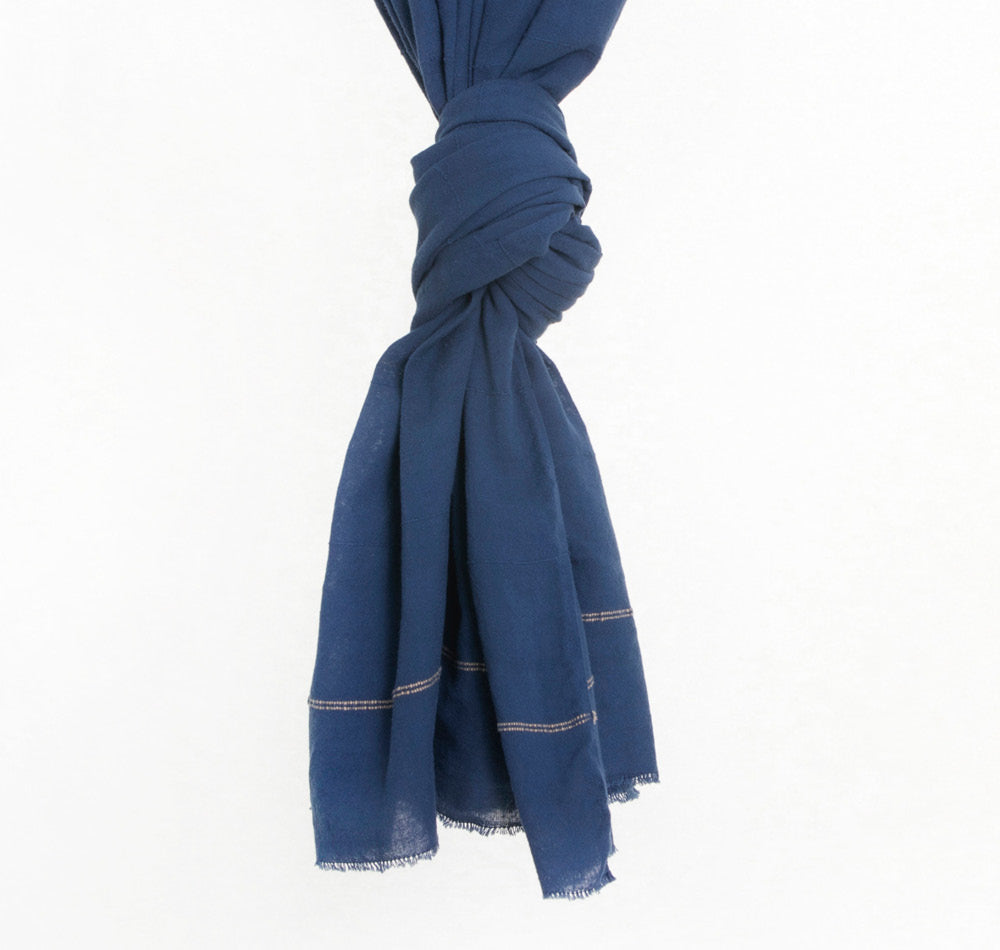 Insect-repellent wrap shawl Camellia Shoo for Good in Marine Navy